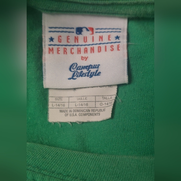 Green Detroit Tigers Shamrock Graphic Tee - Picture 4 of 7